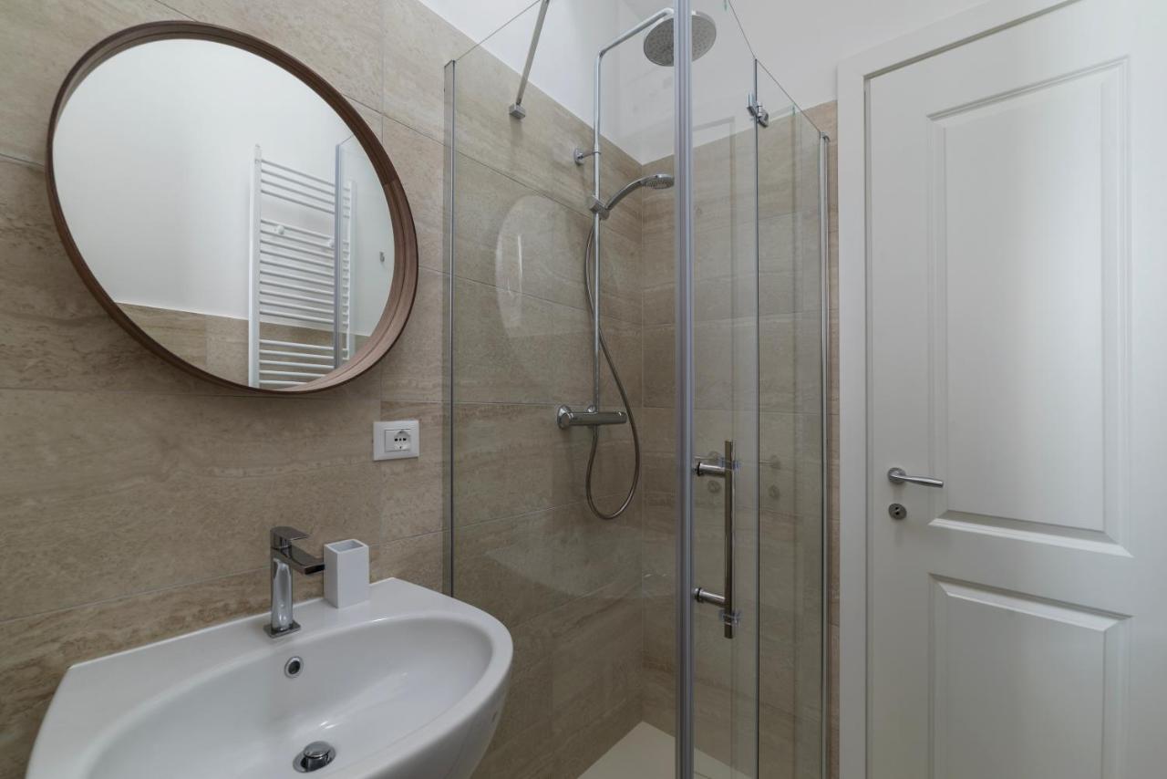 Termini & Acquario Romano Bright Apartment Exterior photo